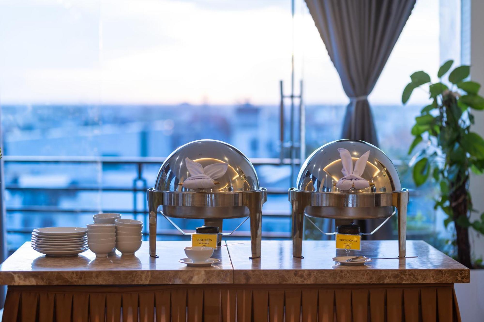 Baly Hotel Хюе Екстер'єр фото