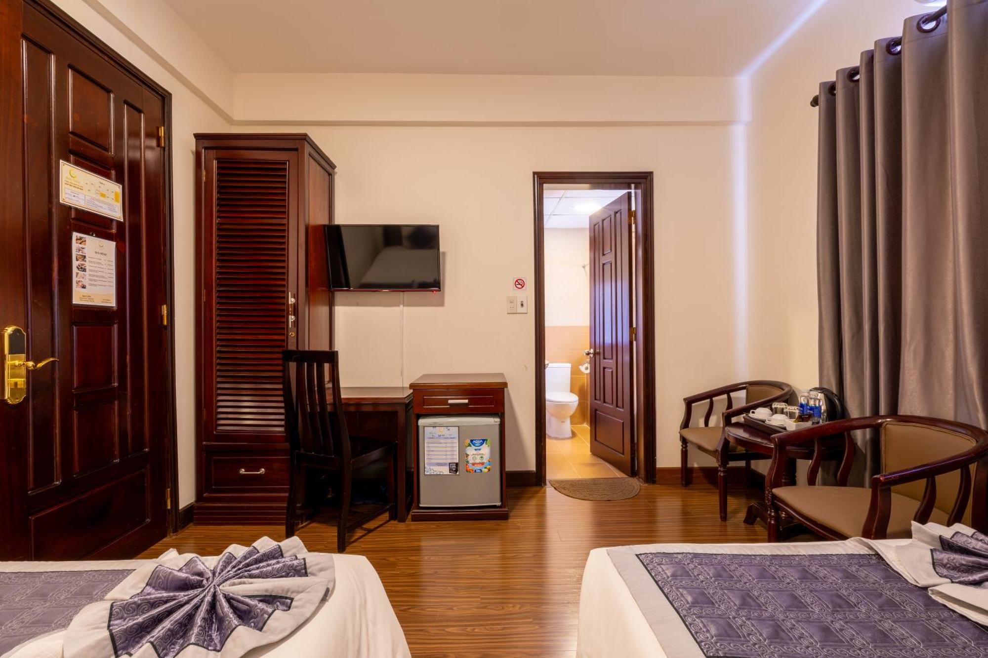 Baly Hotel Хюе Екстер'єр фото
