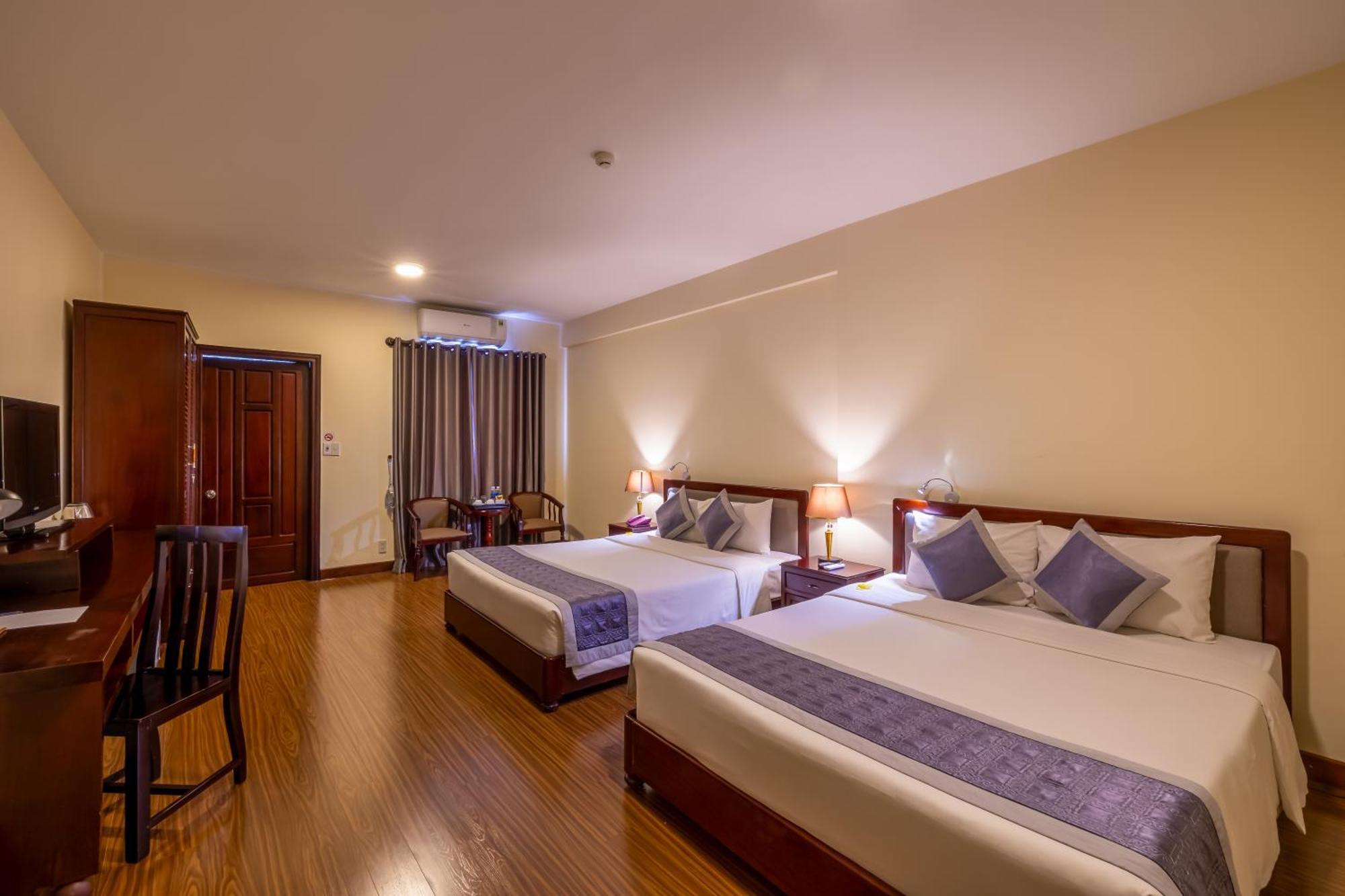 Baly Hotel Хюе Екстер'єр фото